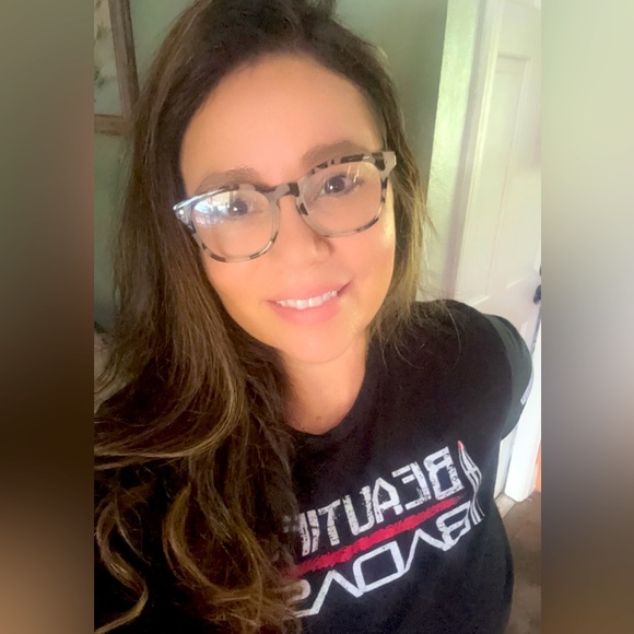 Meet your Posher, Josie - Picture 1 of 1